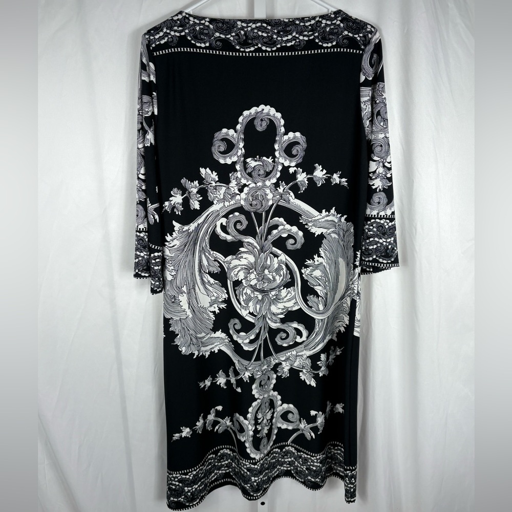 Forever Elegant Black & White Bateau Neck Dress - Picture 3 of 3